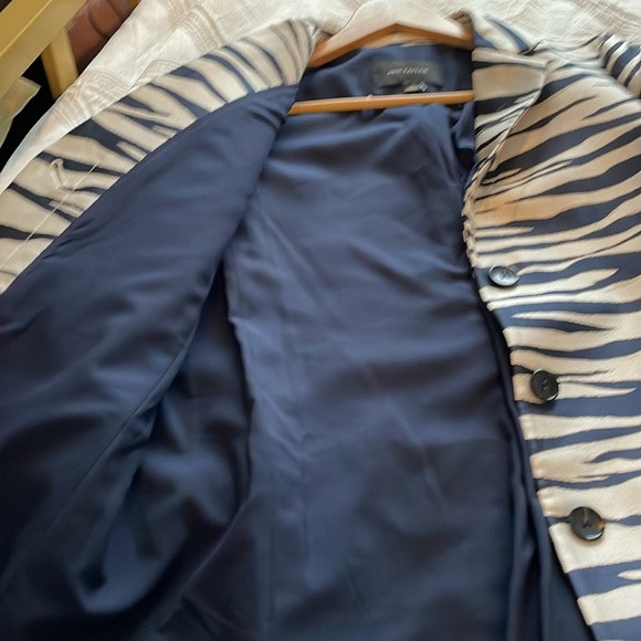 Navy blue and cream Ann taylor quarter length sleeves - Picture 2 of 7